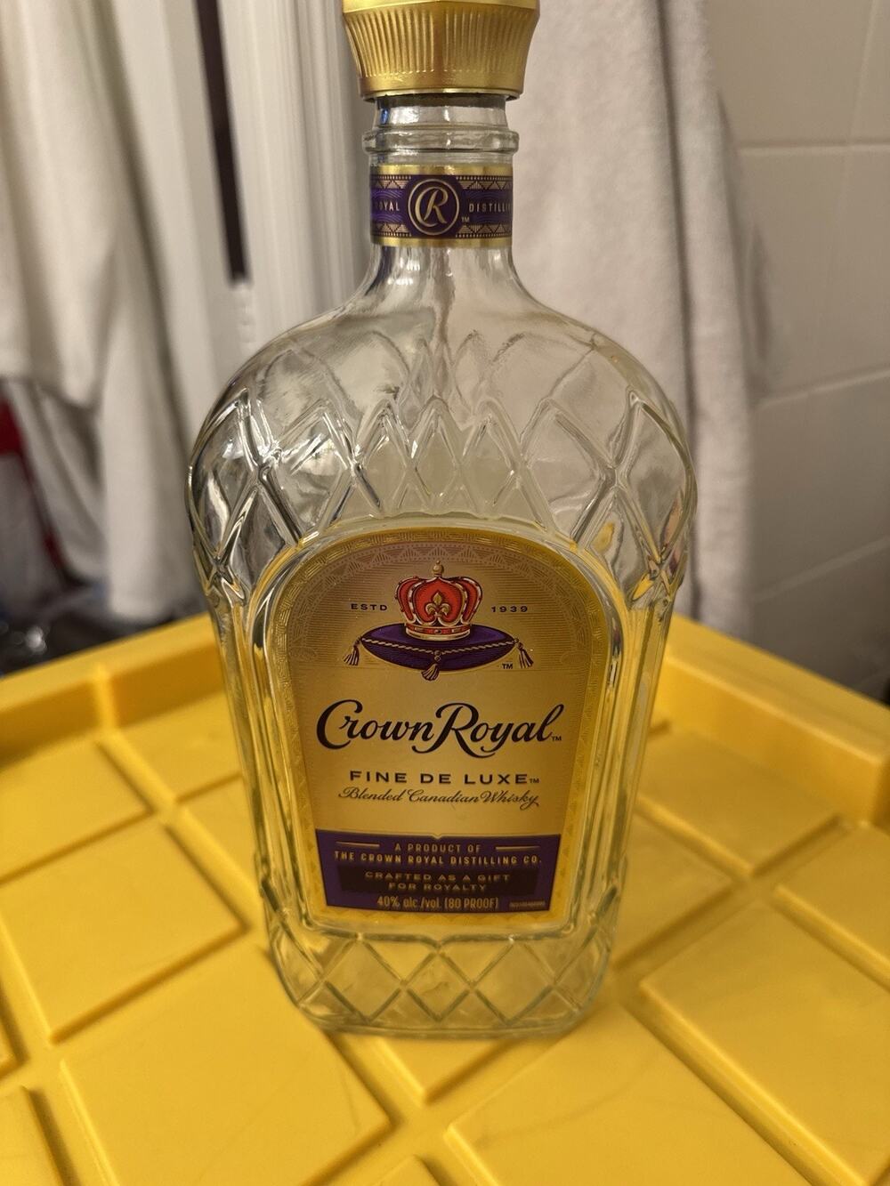 Crown Royal Fine de Luxe EMPTY Whiskey Bottle Crafts Art Vase DIY Cap